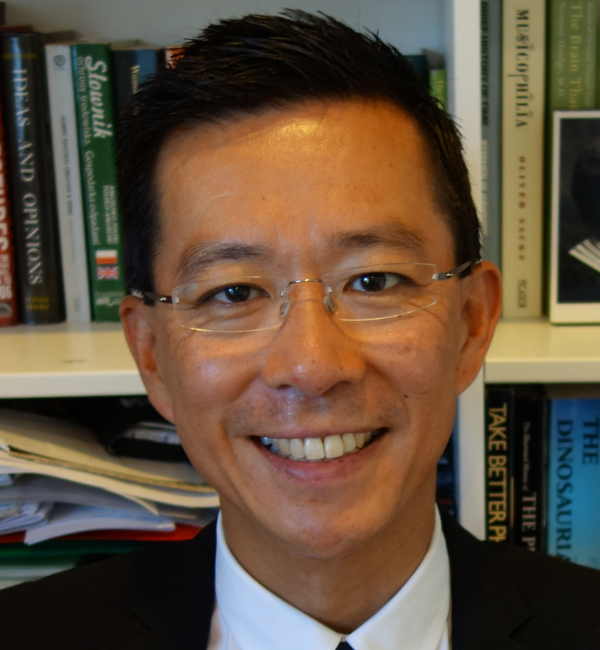 Image of Scientific Committee Member Victor Fung